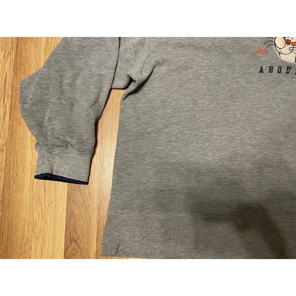 Vintage Disney Store Tigger Sweatshirt Mens XXL Gray Embroidered Winnie the Pooh - Picture 4 of 15